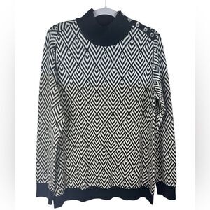 NWOT Calvin Klein two toned Sweater.   Size: Medium